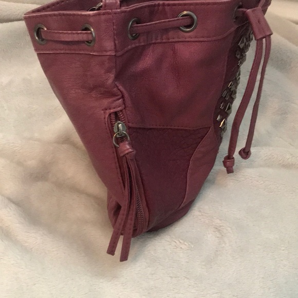 Purple handbag with silver studs - Picture 4 of 4